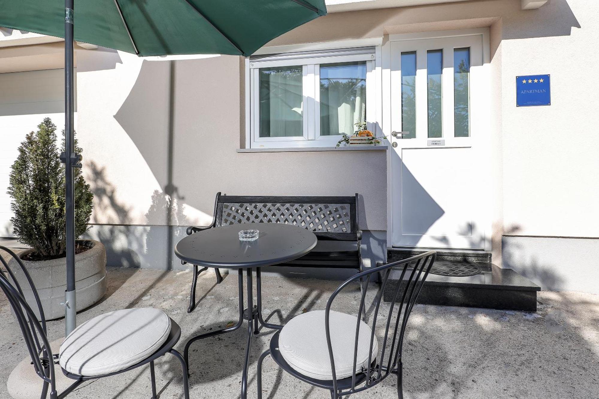 Apartment Feria 1 Опатія Екстер'єр фото